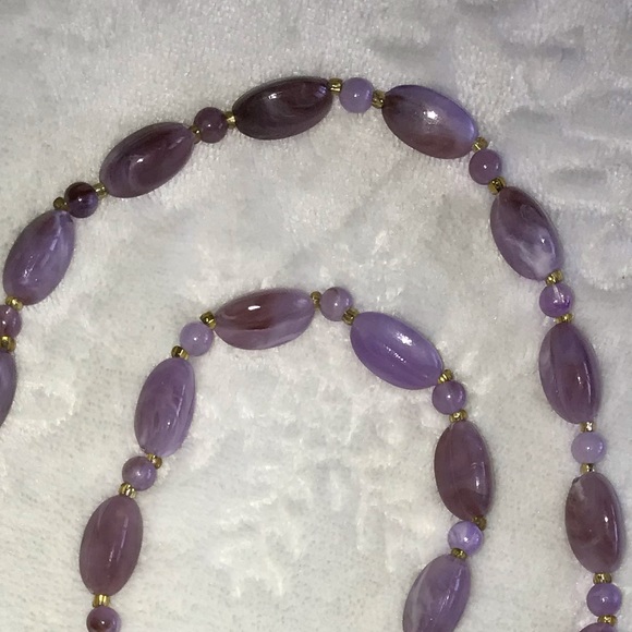 Marbled Purple Long Beaded Necklace - Picture 2 of 2